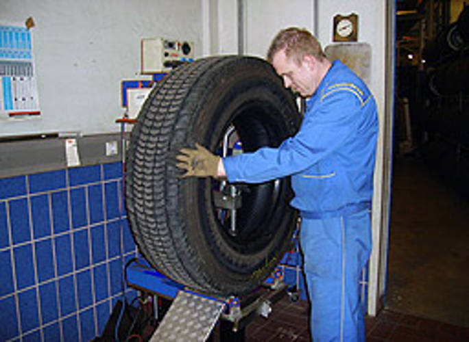 LKW Reifen Reparaturen